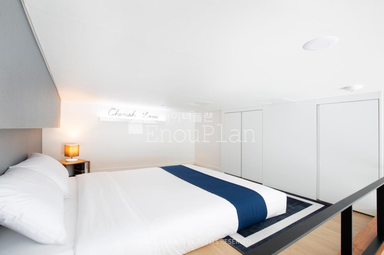 Busan Studio 202 Hotel 外观 照片
